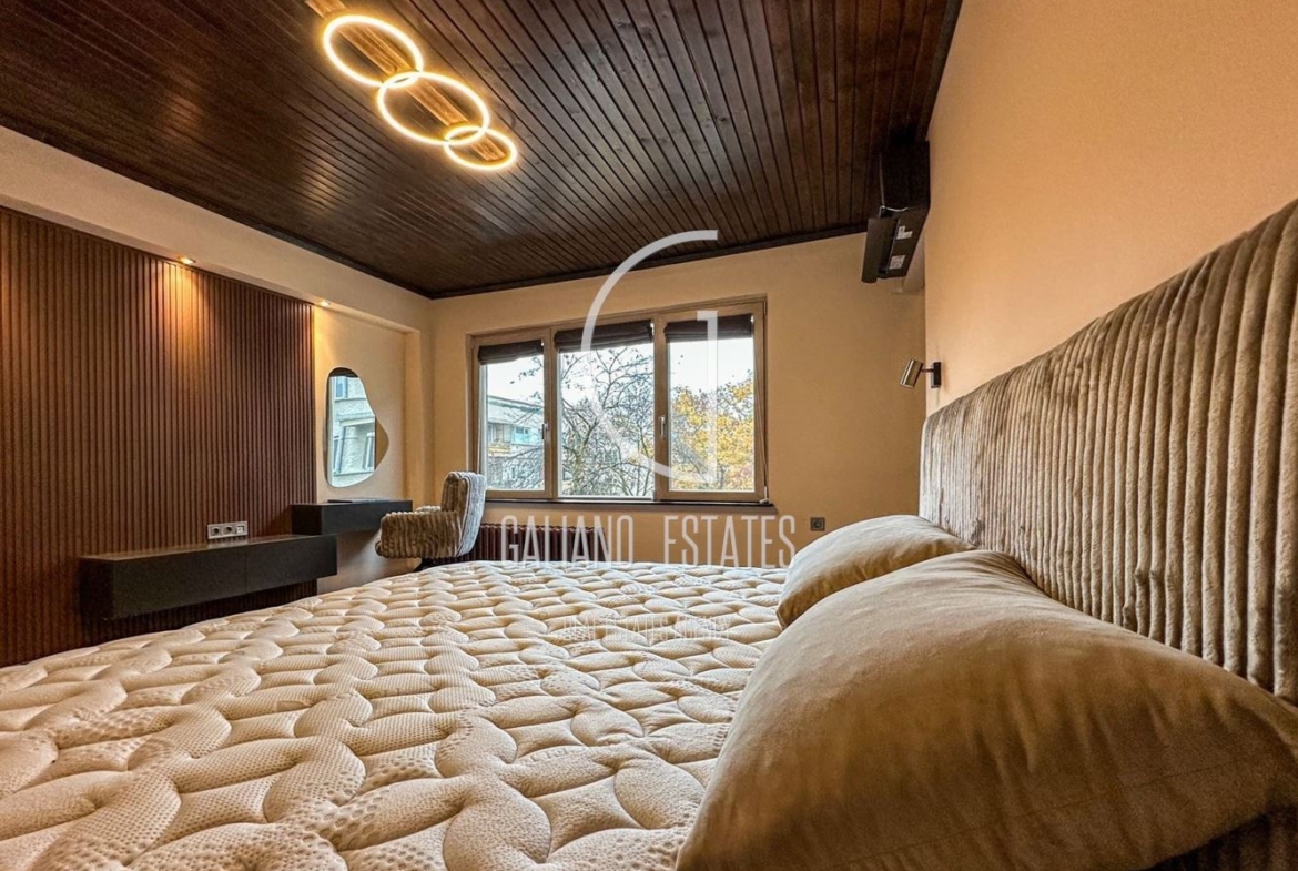 Четиристаен апартамент в кв. Изток - 0