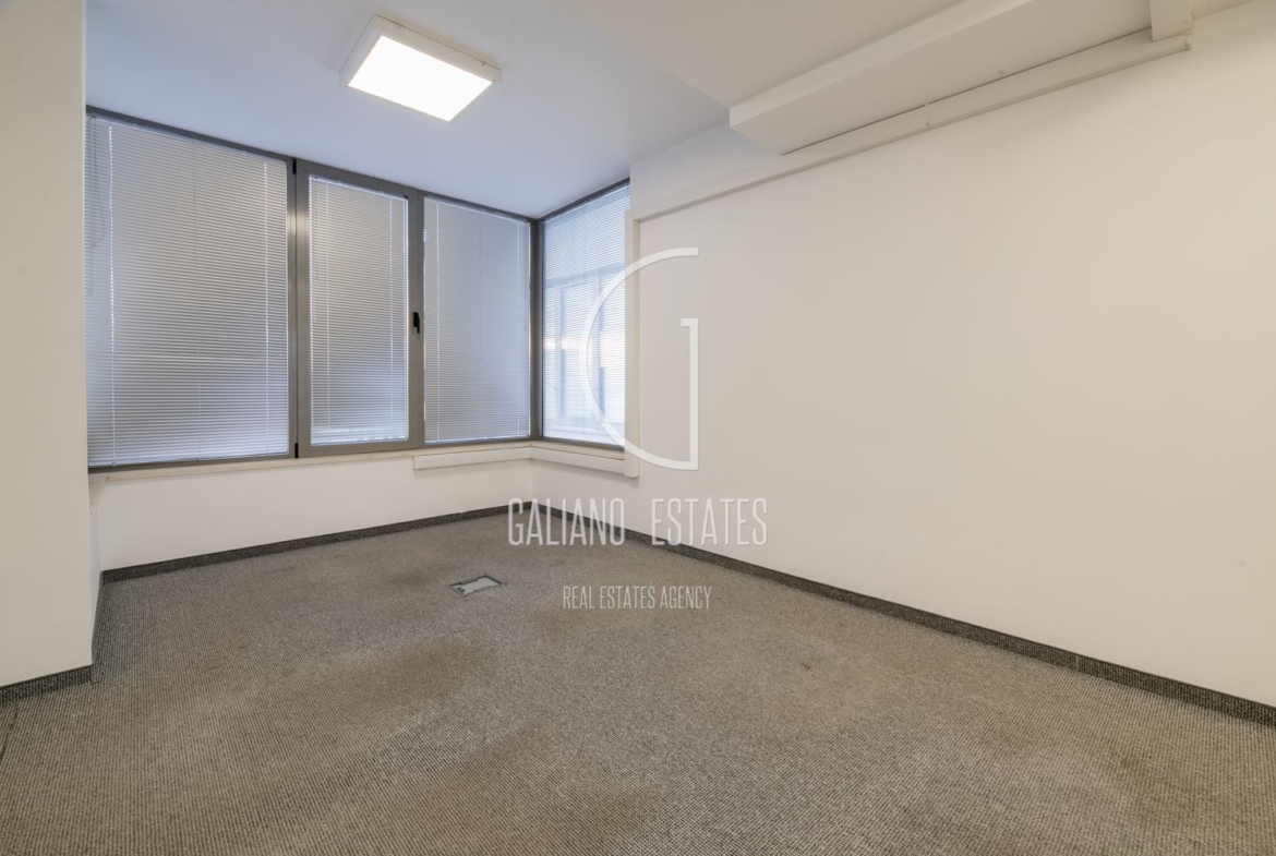 Офис в бизнес сграда до Метростанция - 0