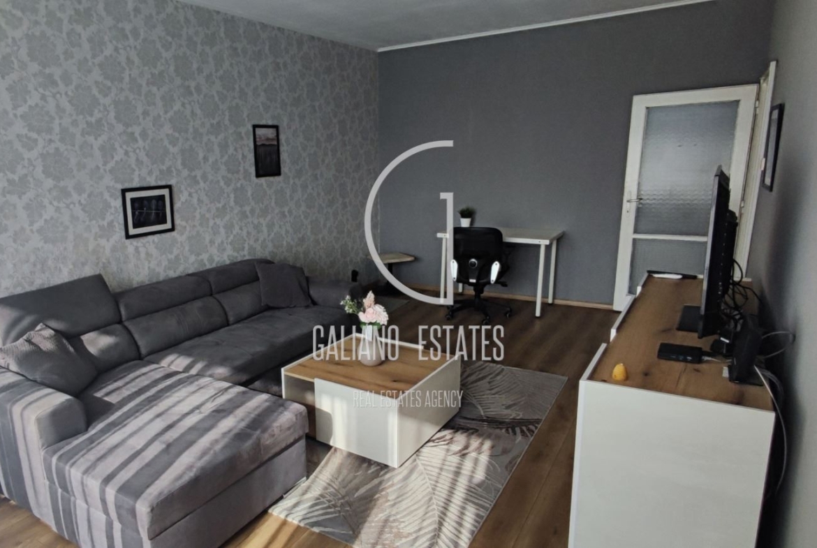 Южен, просторен и топъл 3-стаен апартамент под наем - 0