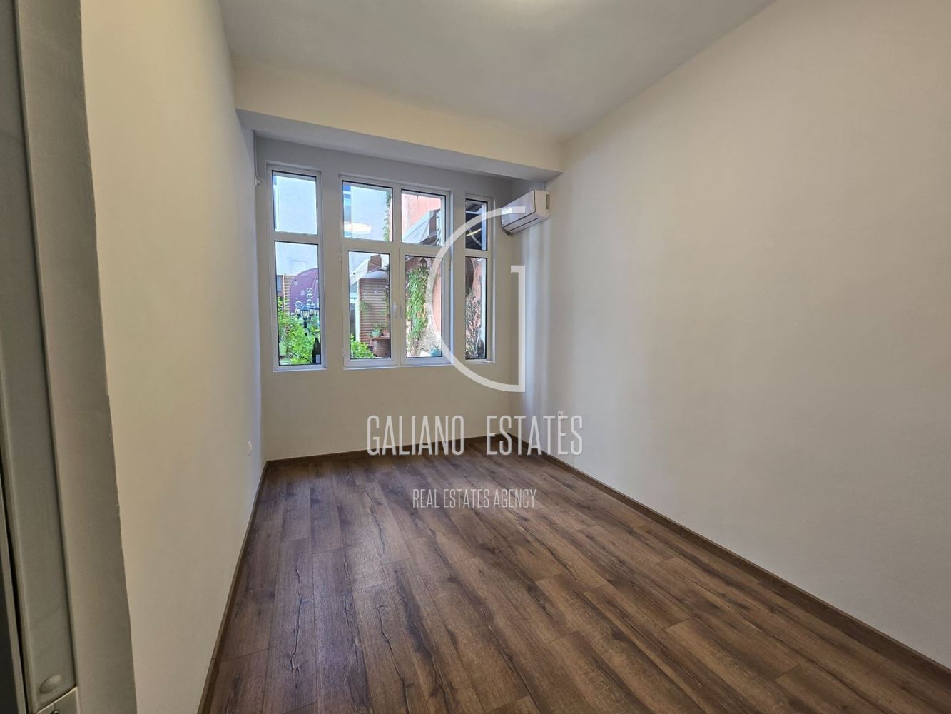 Офисно пространство в Център-0 Офисно пространство в Център - 0