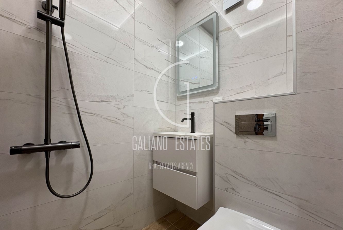 Напълно реновиран апартамент до НДК - 0