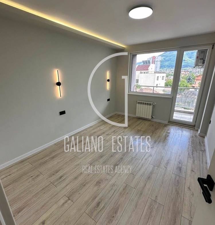 Двустаен апартамент в кв. Овча купел - 0