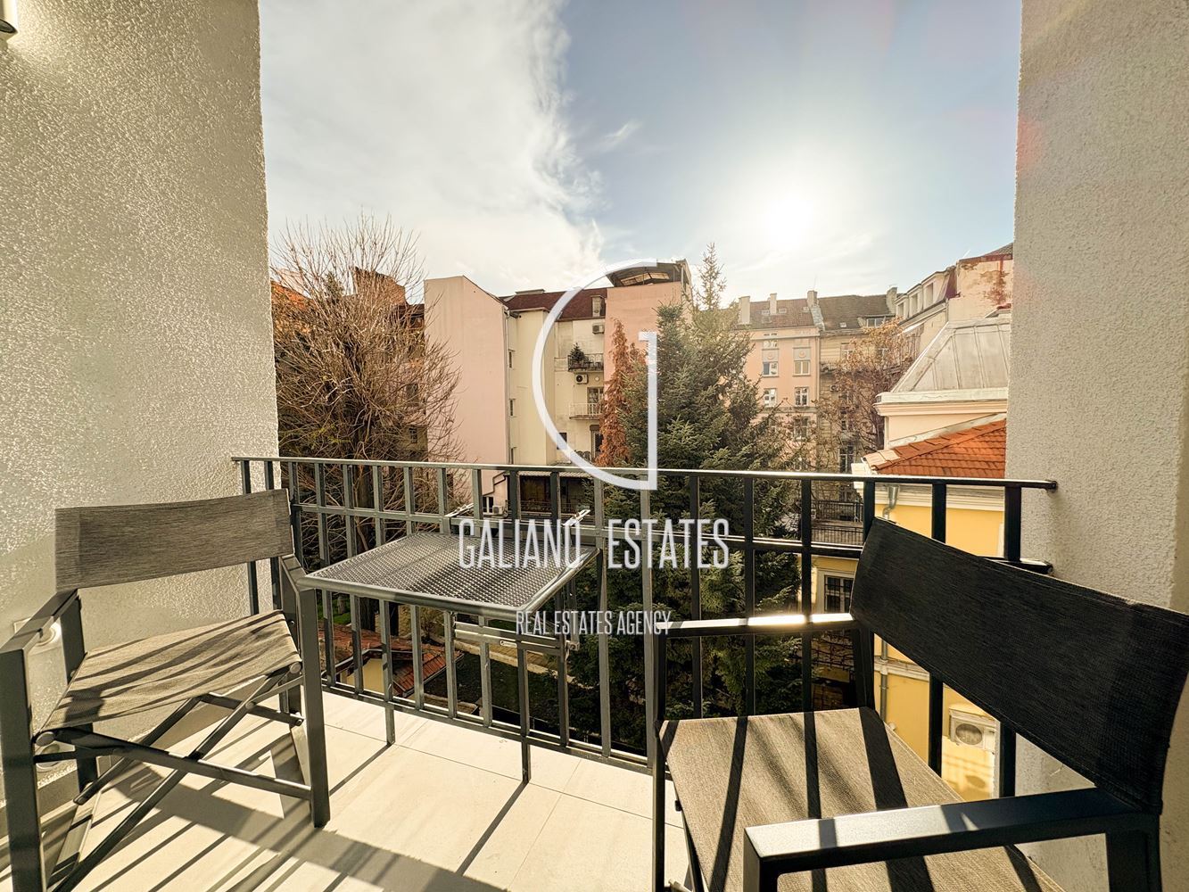 Стилен апартамент в сърцето на София-0 Стилен апартамент в сърцето на София - 0