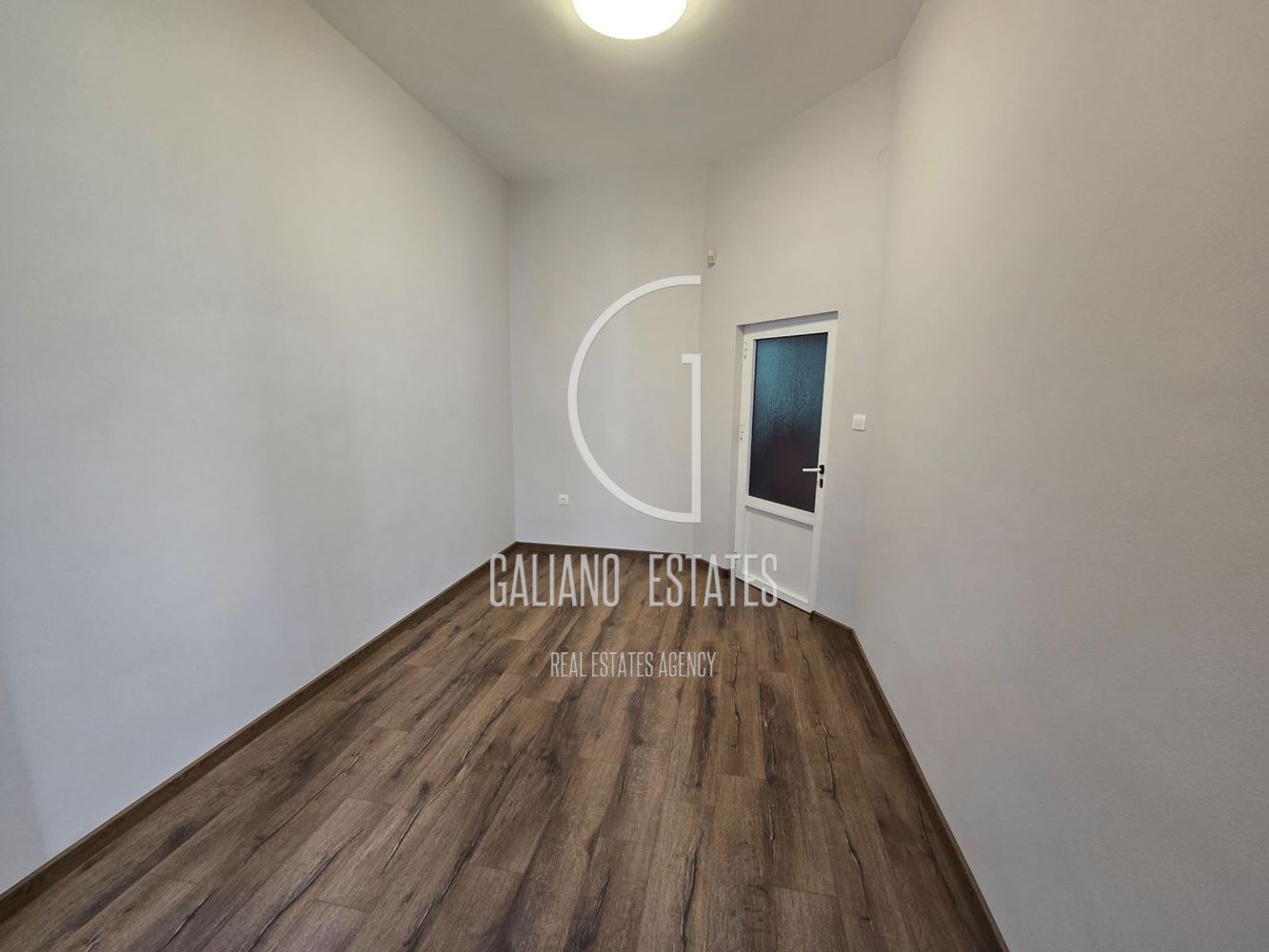 Офисно пространство в Център-0 Офисно пространство в Център - 0