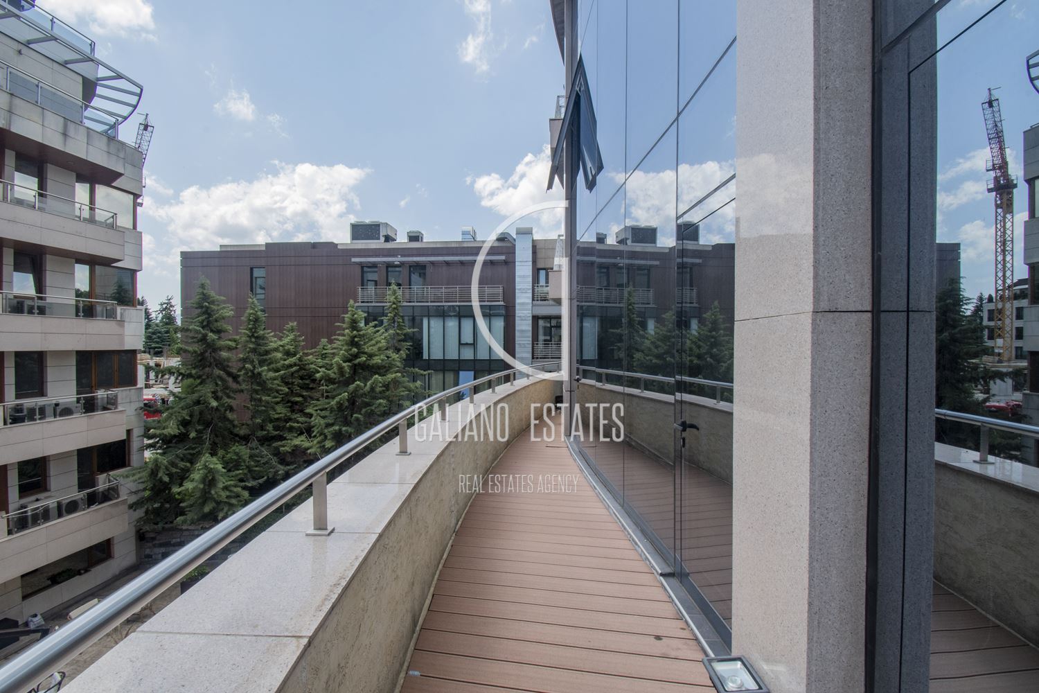 Офис до метростанция Жулио Кюри - 0