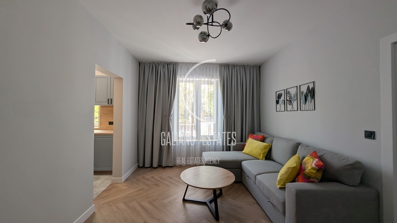 Двустаен апартамент в ж.к. Славия - 0