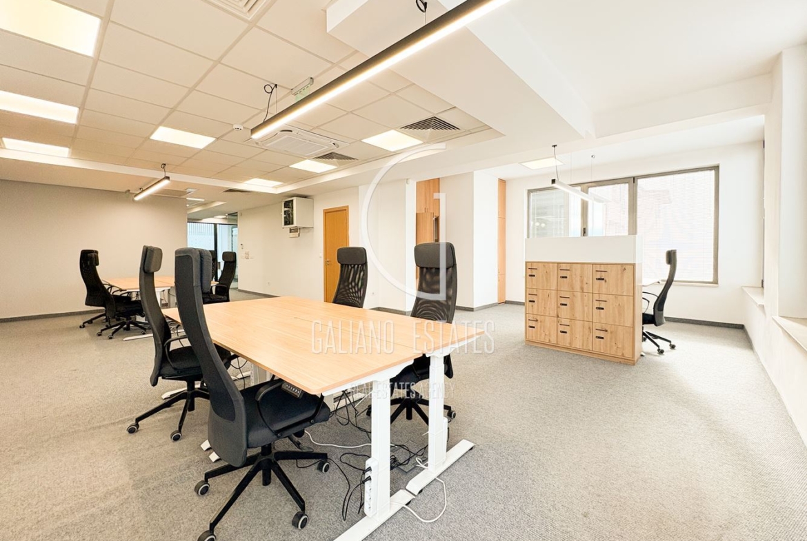 Обзаведен офис в бизнес сграда до Метростанция - 0