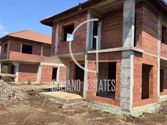 Къща в гр. Костинброд - 0