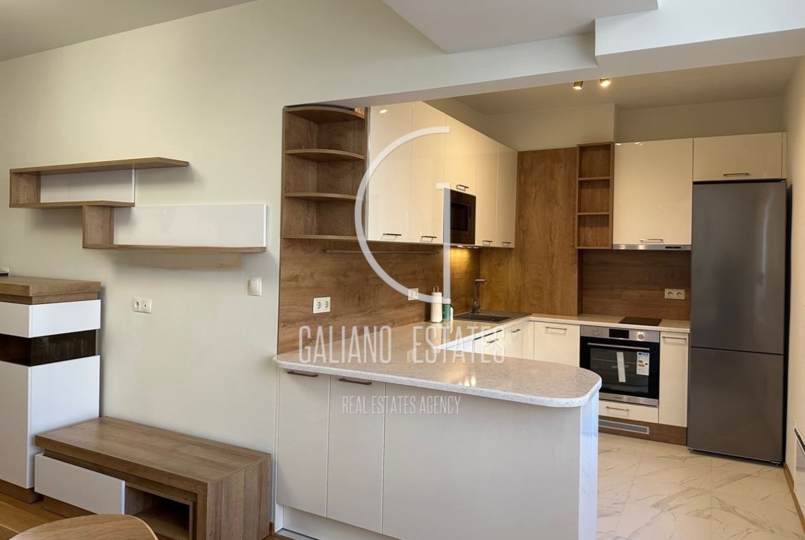 Прекрасен тристаен апартамент в кв. Лозенец - 0