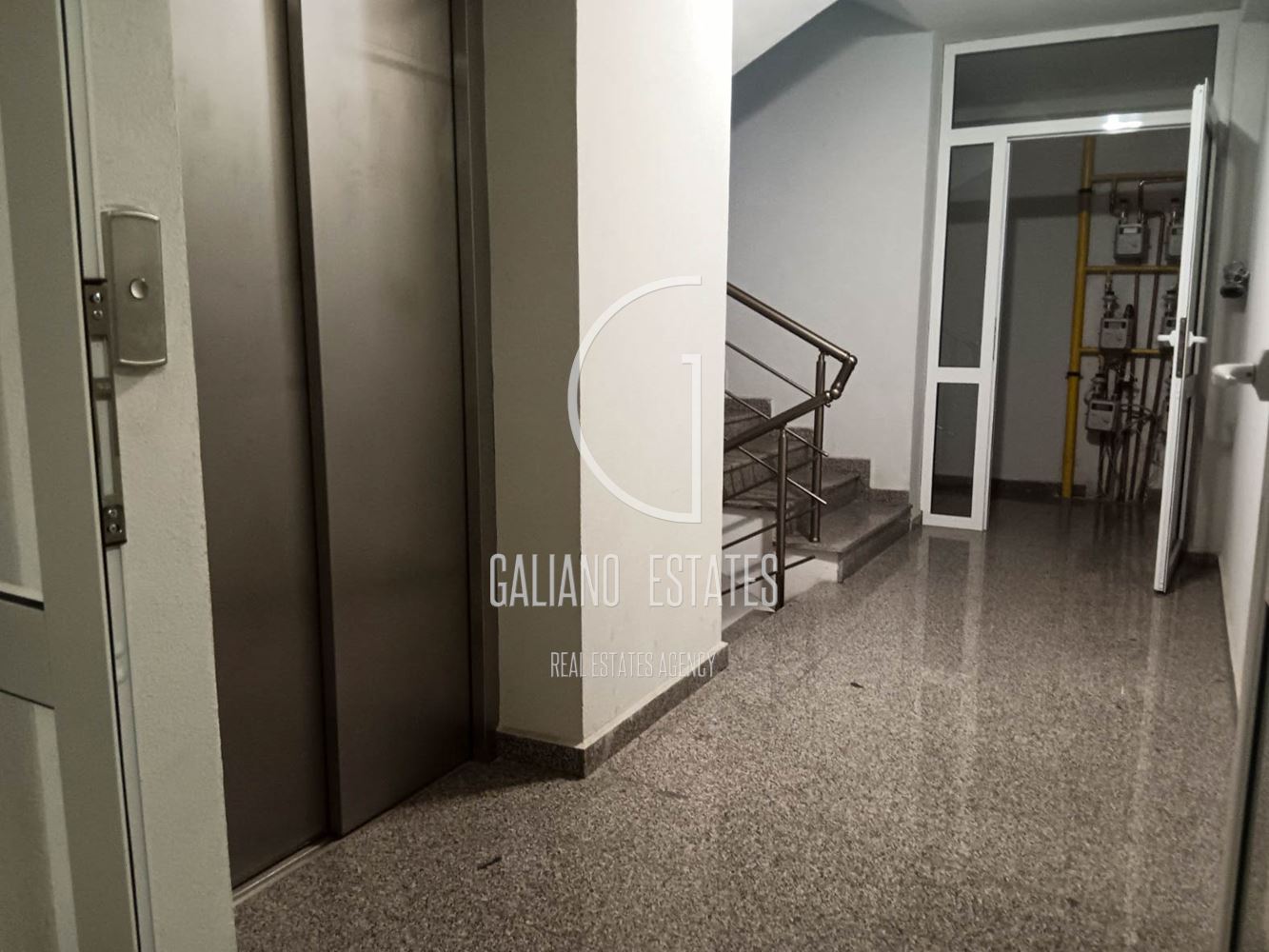 Двустаен апартамент в Манастирски ливади-0 Двустаен апартамент в Манастирски ливади - 0