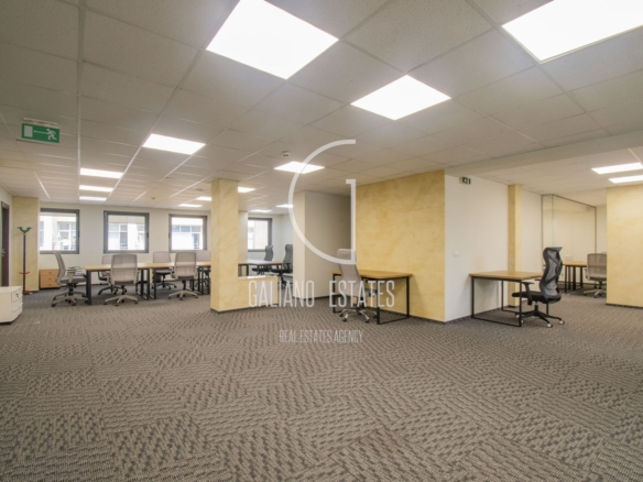 Просторен офис в бизнес сграда до Метростанция Жулио Кюри - 0