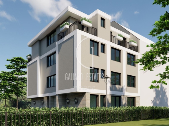 Четиристаен апартамент с двор и две паркоместа в кв. Малашевци - 0