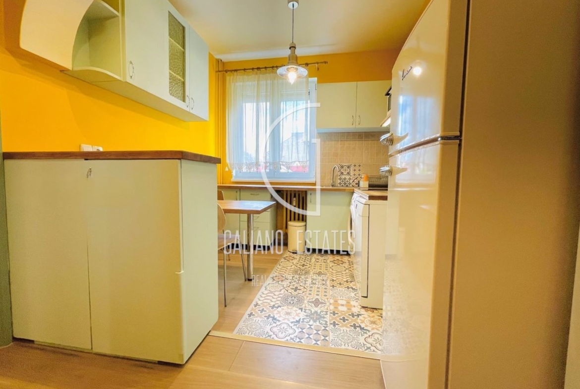 Двустаен апартамент в ТОП център - 0