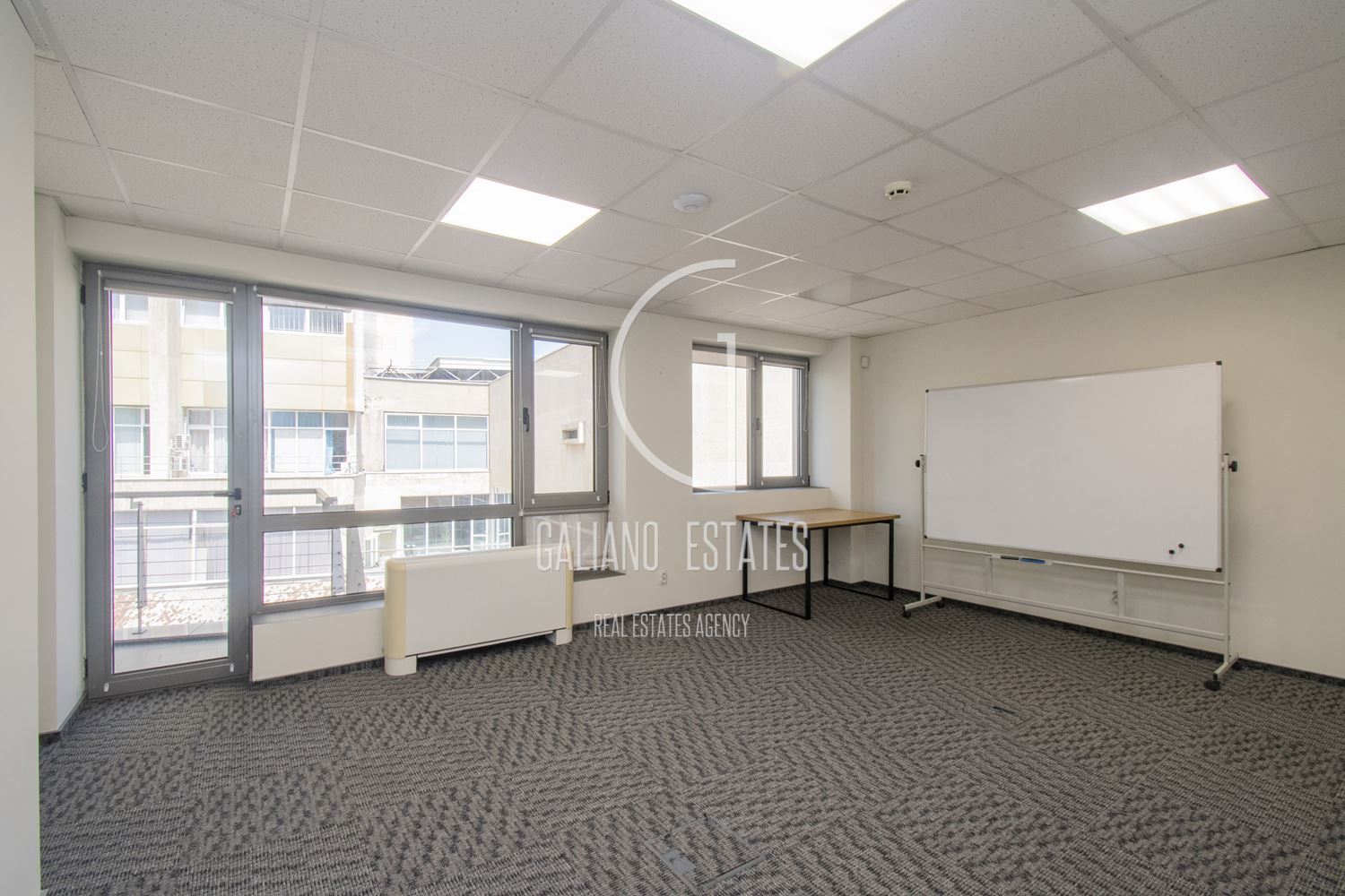Просторен офис в бизнес сграда до Метростанция Жулио Кюри - 0
