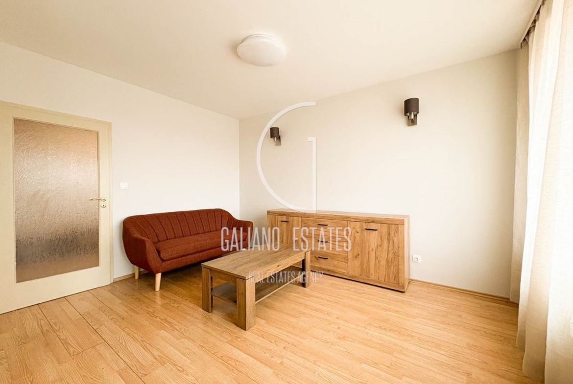 Уютен апартамент в близост до Южния парк - 0