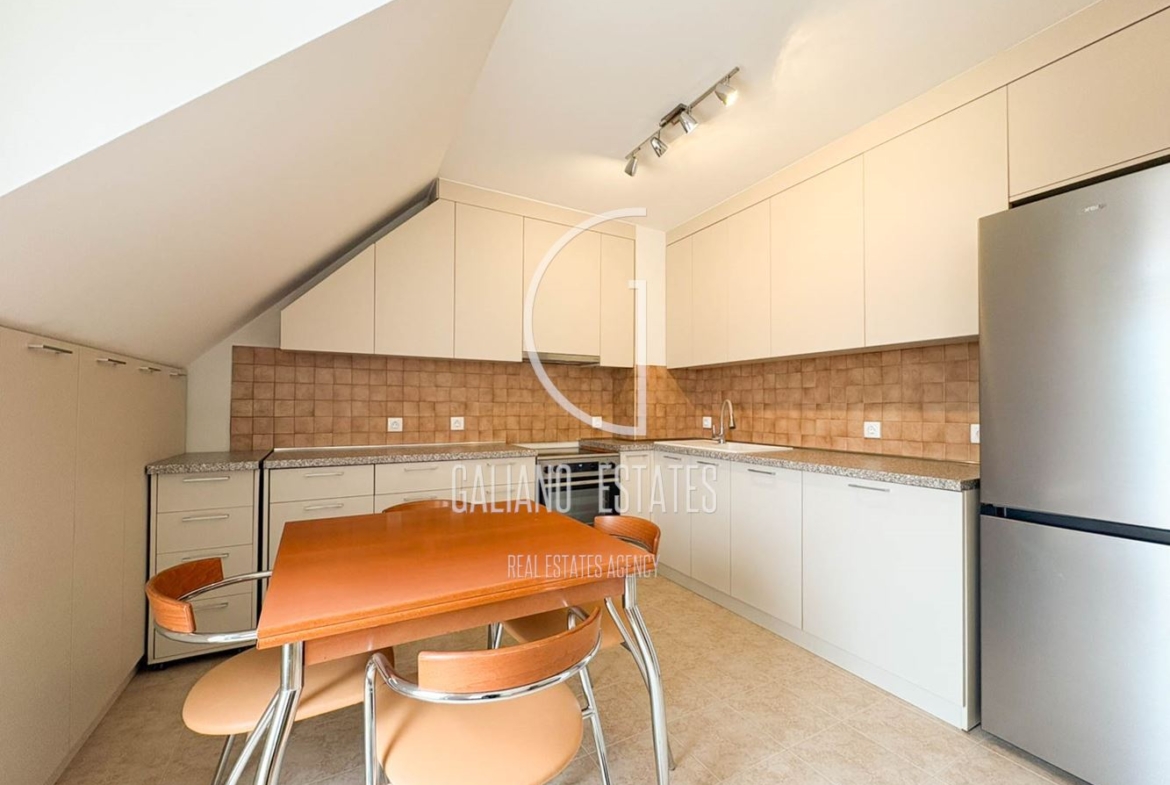 Уютен апартамент в близост до Южния парк - 0