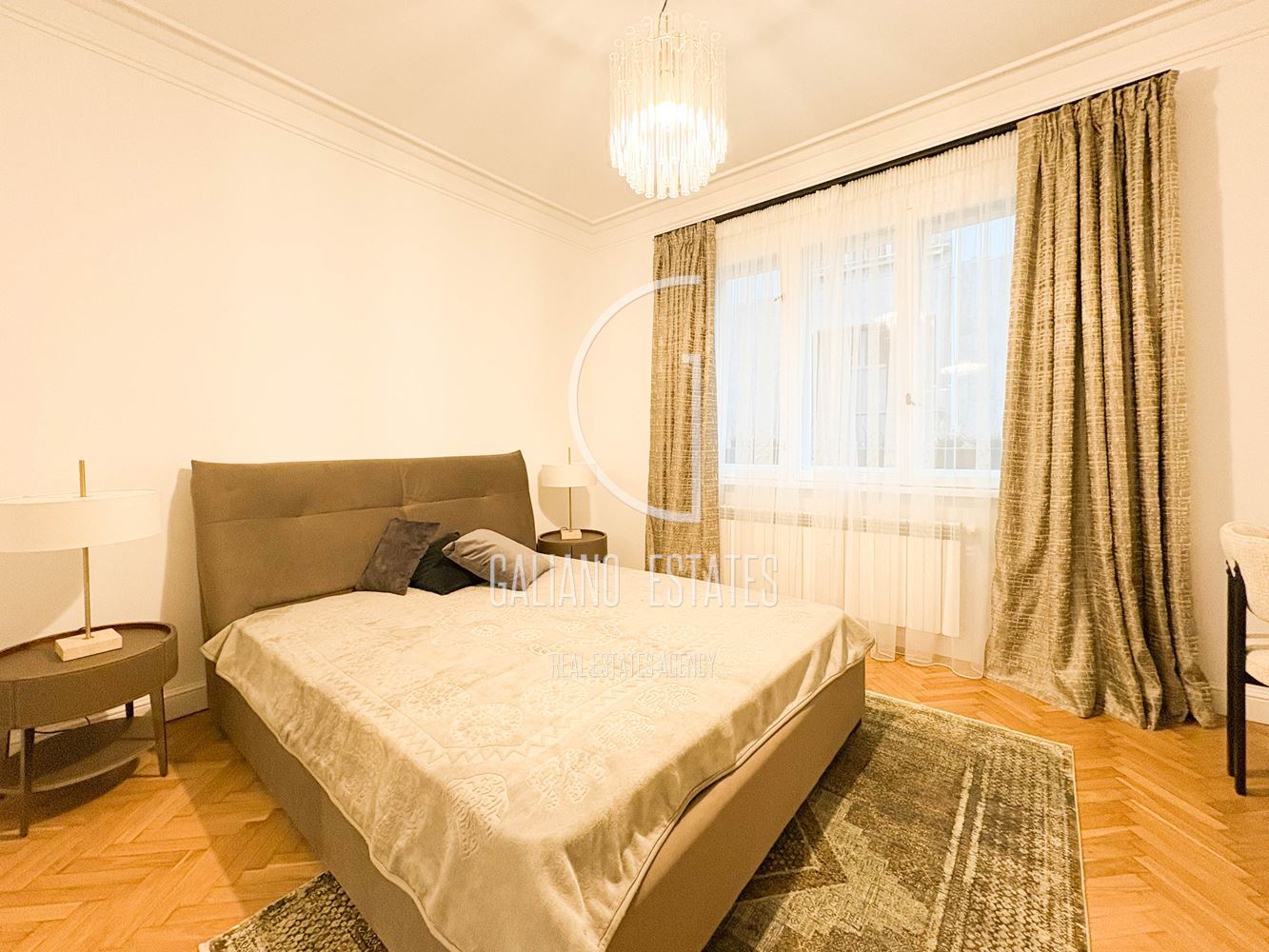 Стилен апартамент на ул. Оборище - 0