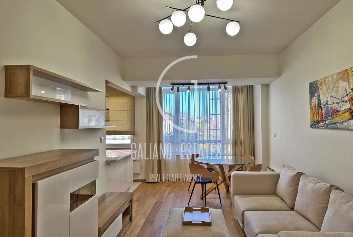 Прекрасен тристаен апартамент в кв. Лозенец - 0