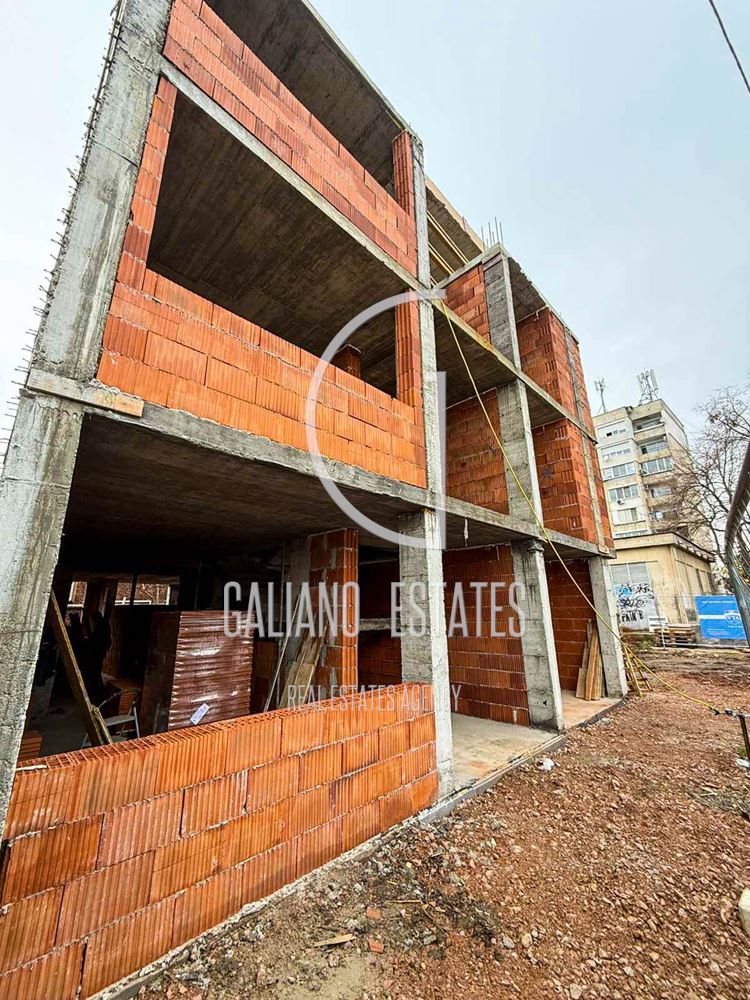 Чудесен тристаен апартамент в кв. Малашевци-0 Чудесен тристаен апартамент в кв. Малашевци - 0