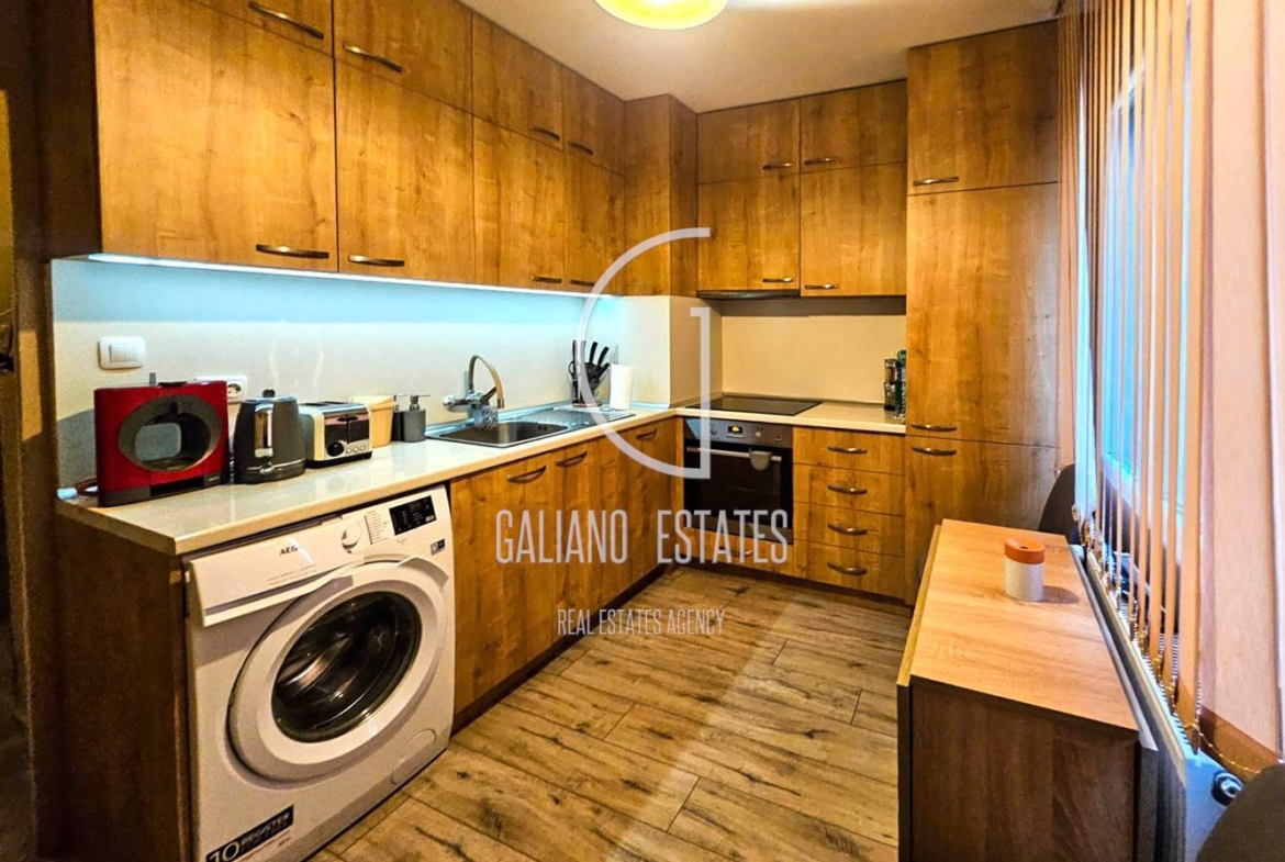 Уютен двустаен апартамент до 42 ОУ в жк. Хаджи Димитър - 0