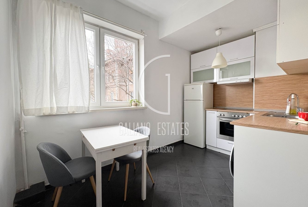 Двустаен апартамент на бул. В. Левски с паркомясто - 0