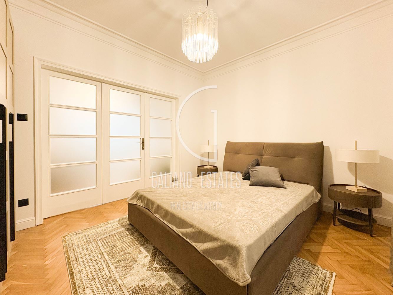 Стилен апартамент на ул. Оборище - 0