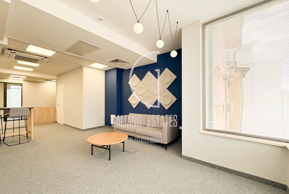 Обзаведен офис в бизнес сграда до Метростанция - 0