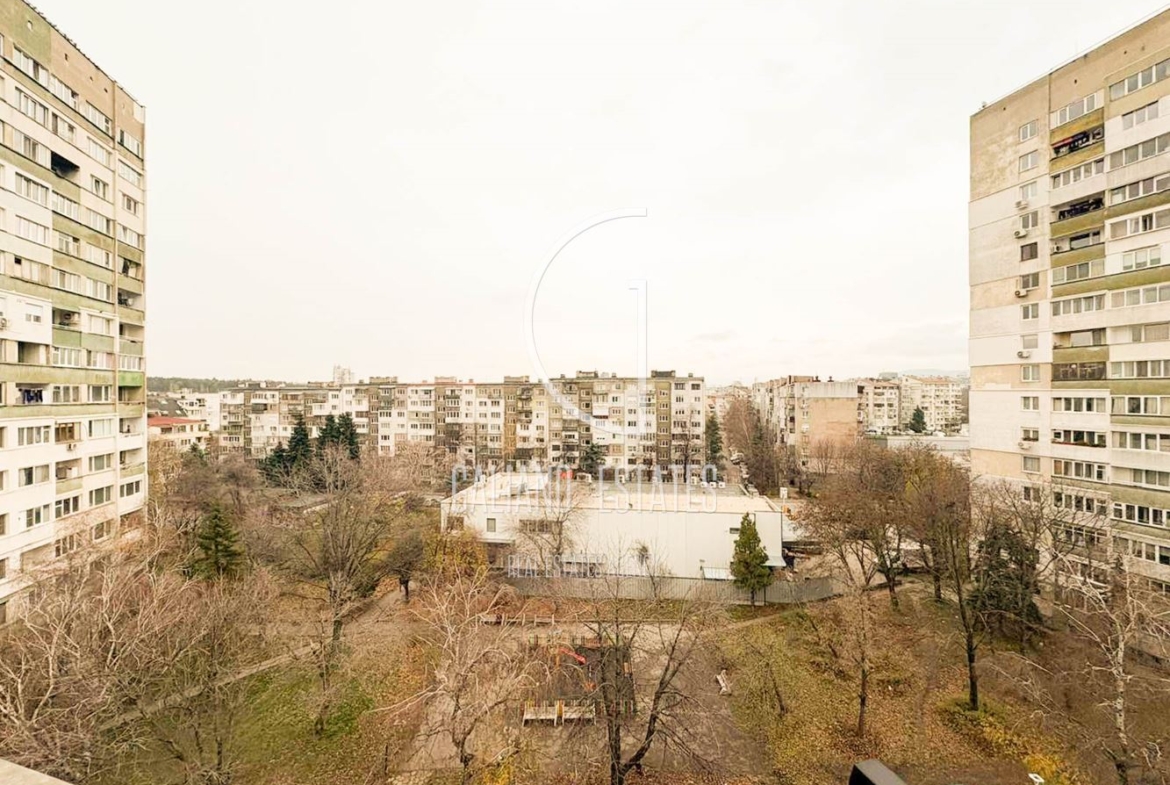 Уютен апартамент в близост до Южния парк - 0