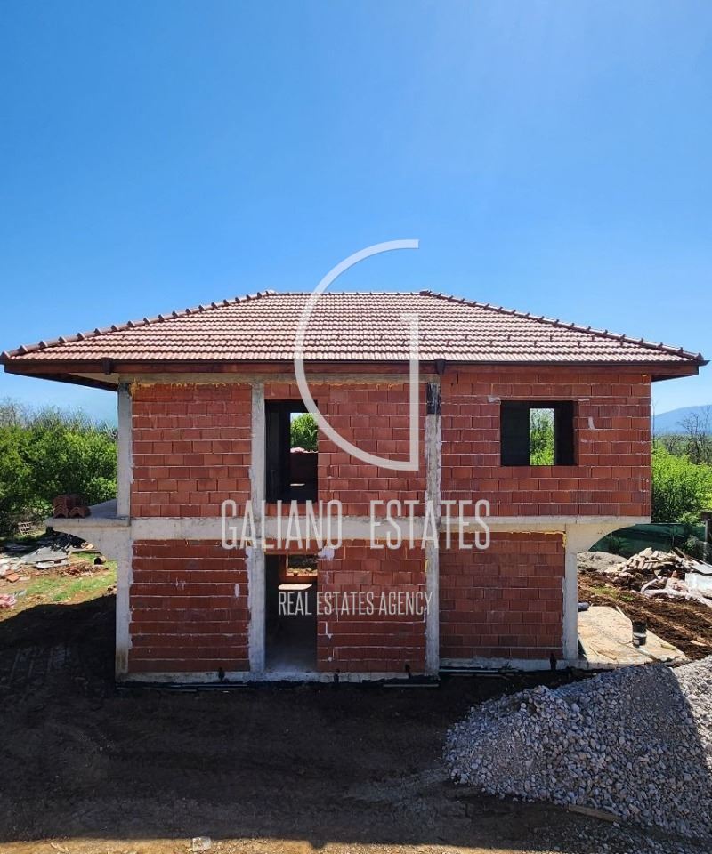 House in Kostinbrod-0 Къща в гр. Костинброд - 0