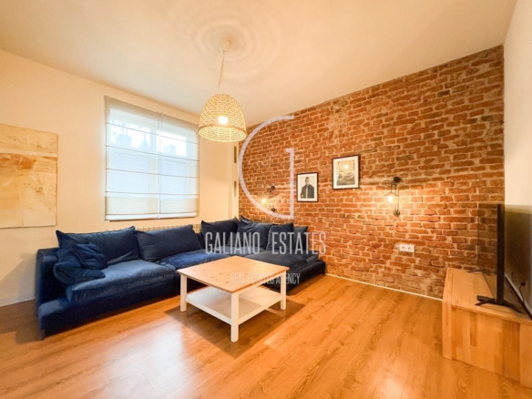 Просторен апартамент в Докторски паметник - 0