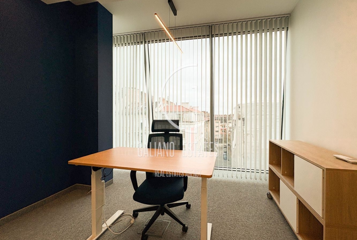 Обзаведен офис в бизнес сграда до Метростанция - 0