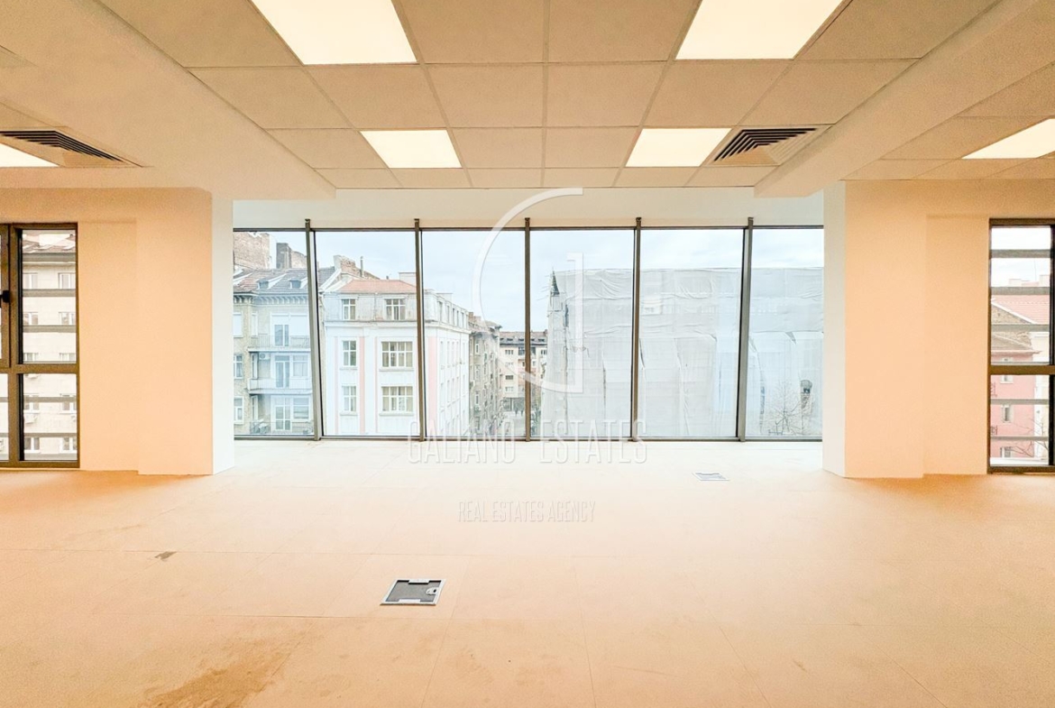 Офис площ в Бизнес сграда - 0