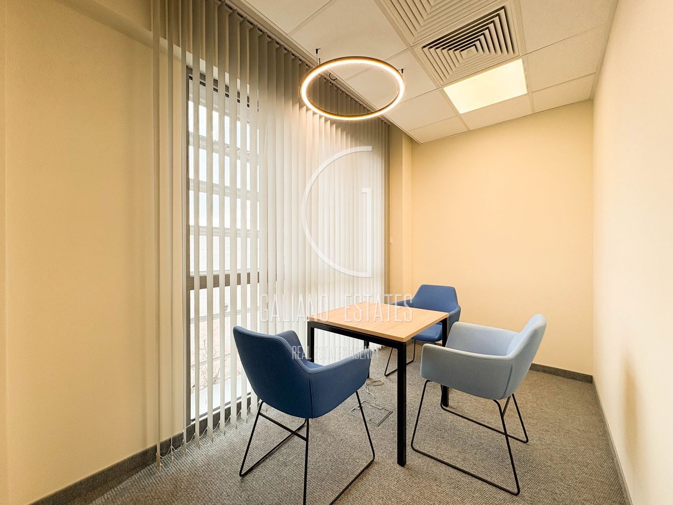 Обзаведен офис в бизнес сграда до Метростанция-0 Обзаведен офис в бизнес сграда до Метростанция - 0