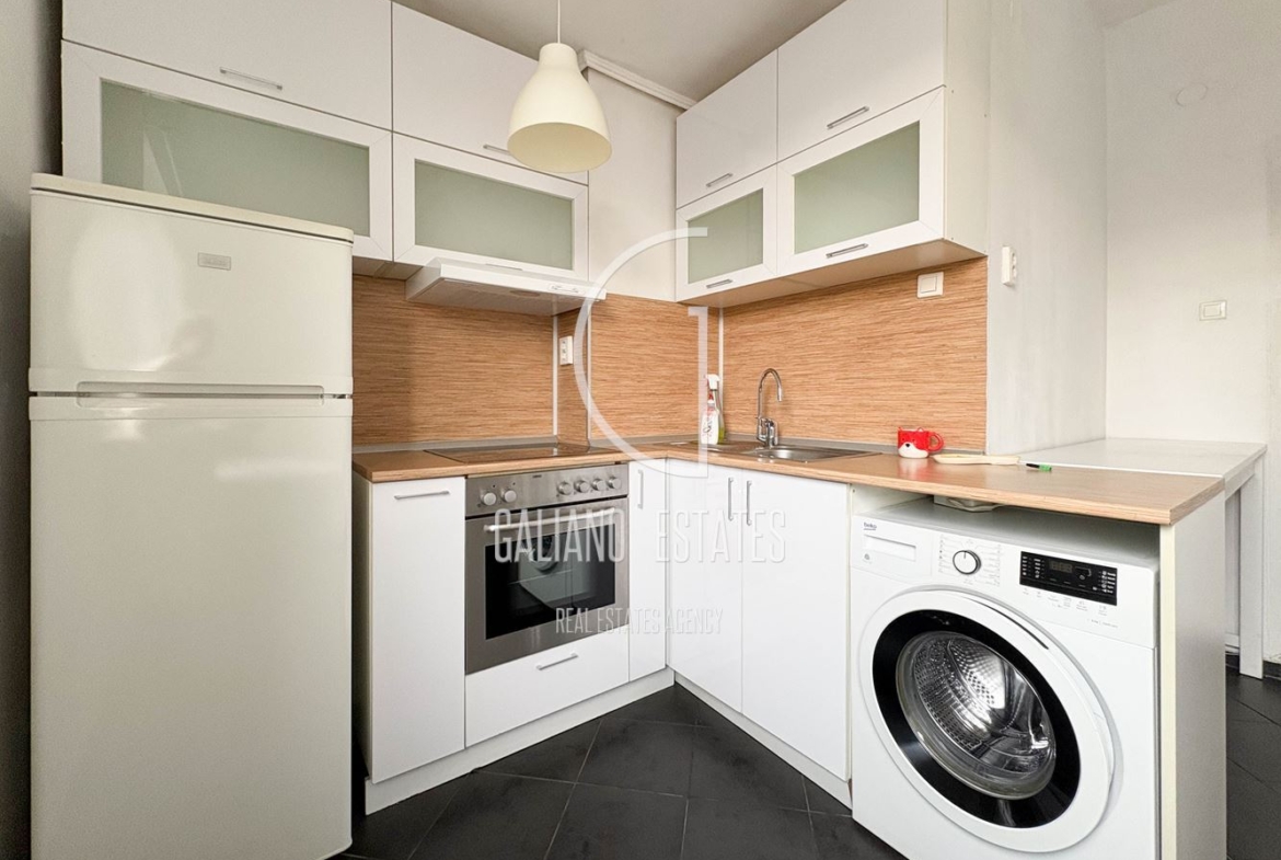 Двустаен апартамент на бул. В. Левски с паркомясто - 0