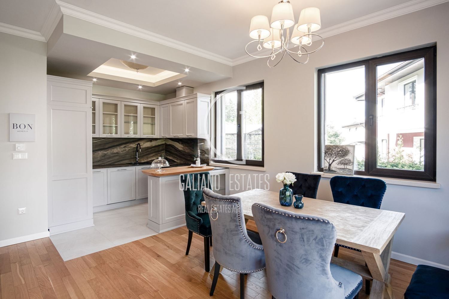 Stylish house in a gated community near the Anglo-American School-0 Стилна къща в затворен комплекс до Англо-Американското училище - 0