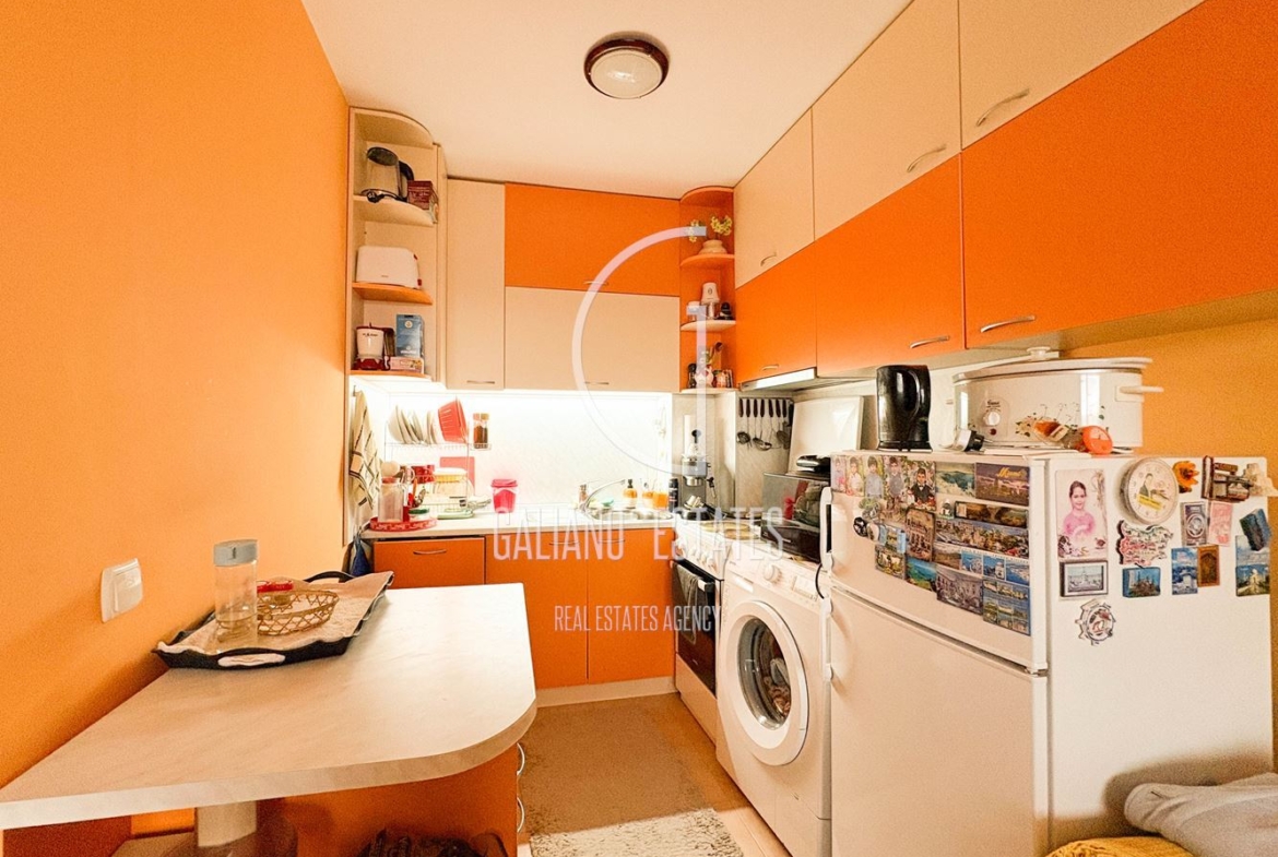 Уютен двустаен апартамент - 0