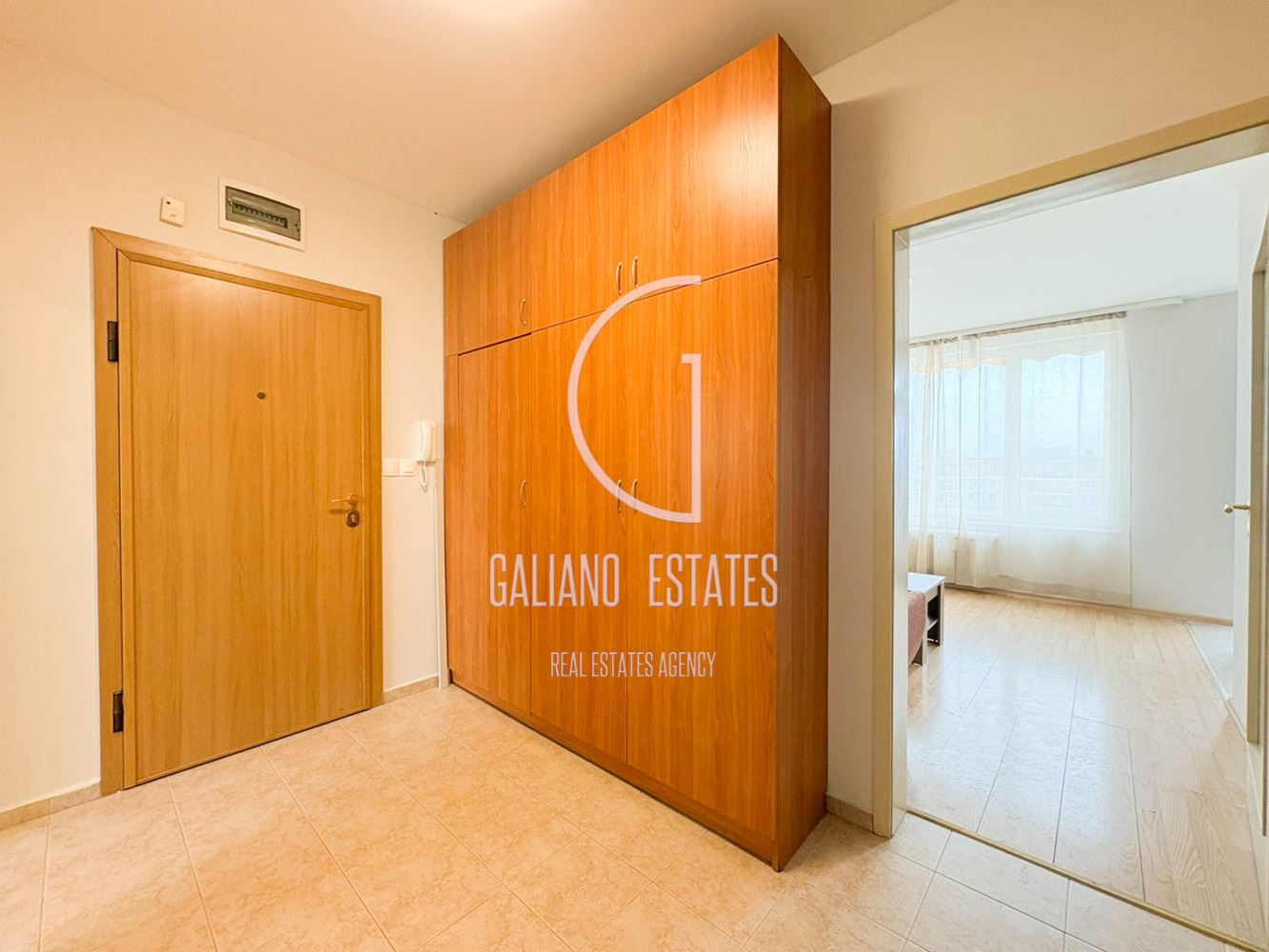 Уютен апартамент в близост до Южния парк - 0