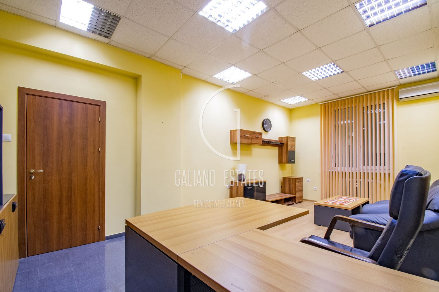 Property suitable for an office opposite Ivan Vazov National Theatre-0 Имот подходящ за офис срещу Народен театър Иван Вазов - 0