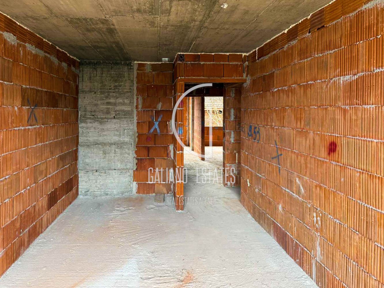 Разкошен тристаен апартамент в кв. Малашевци-0 Разкошен тристаен апартамент в кв. Малашевци - 0