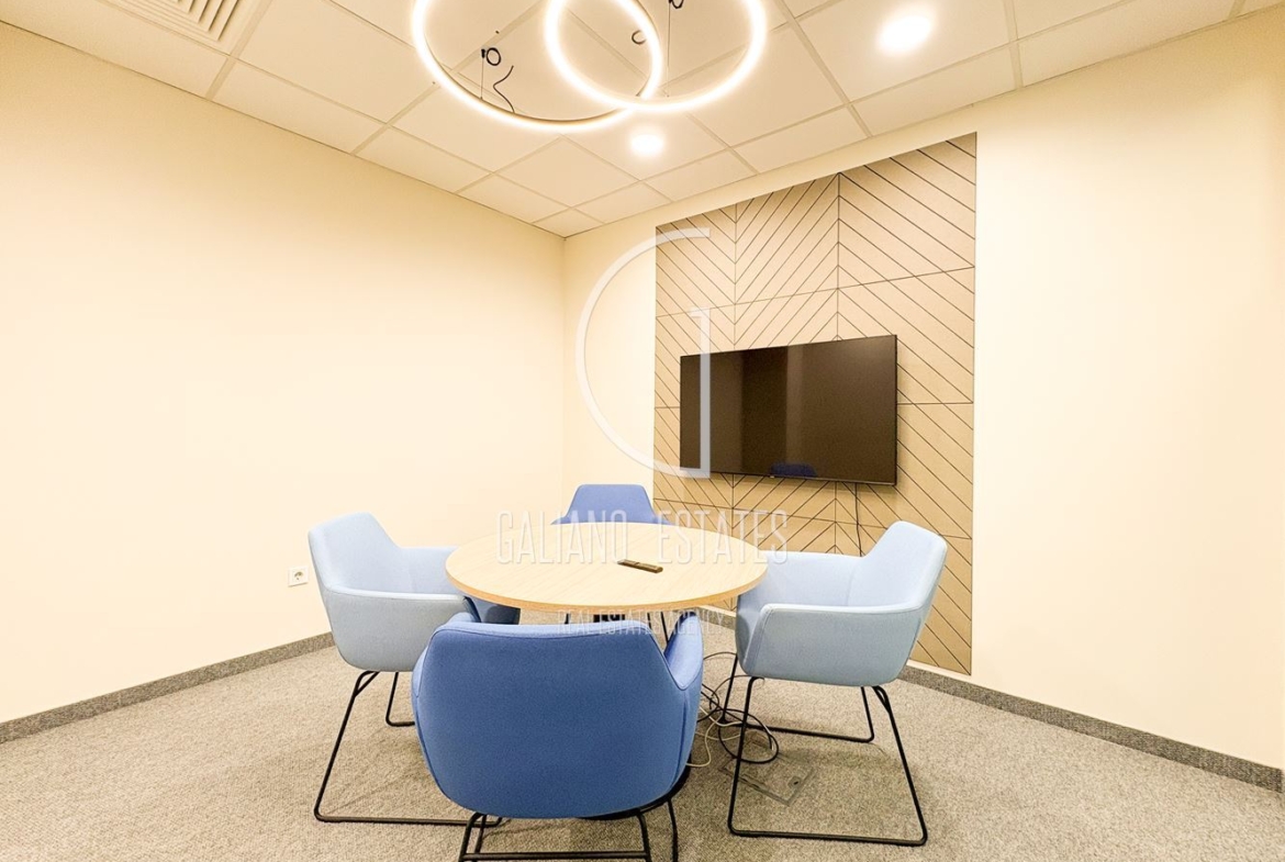 Обзаведен офис в бизнес сграда до Метростанция - 0