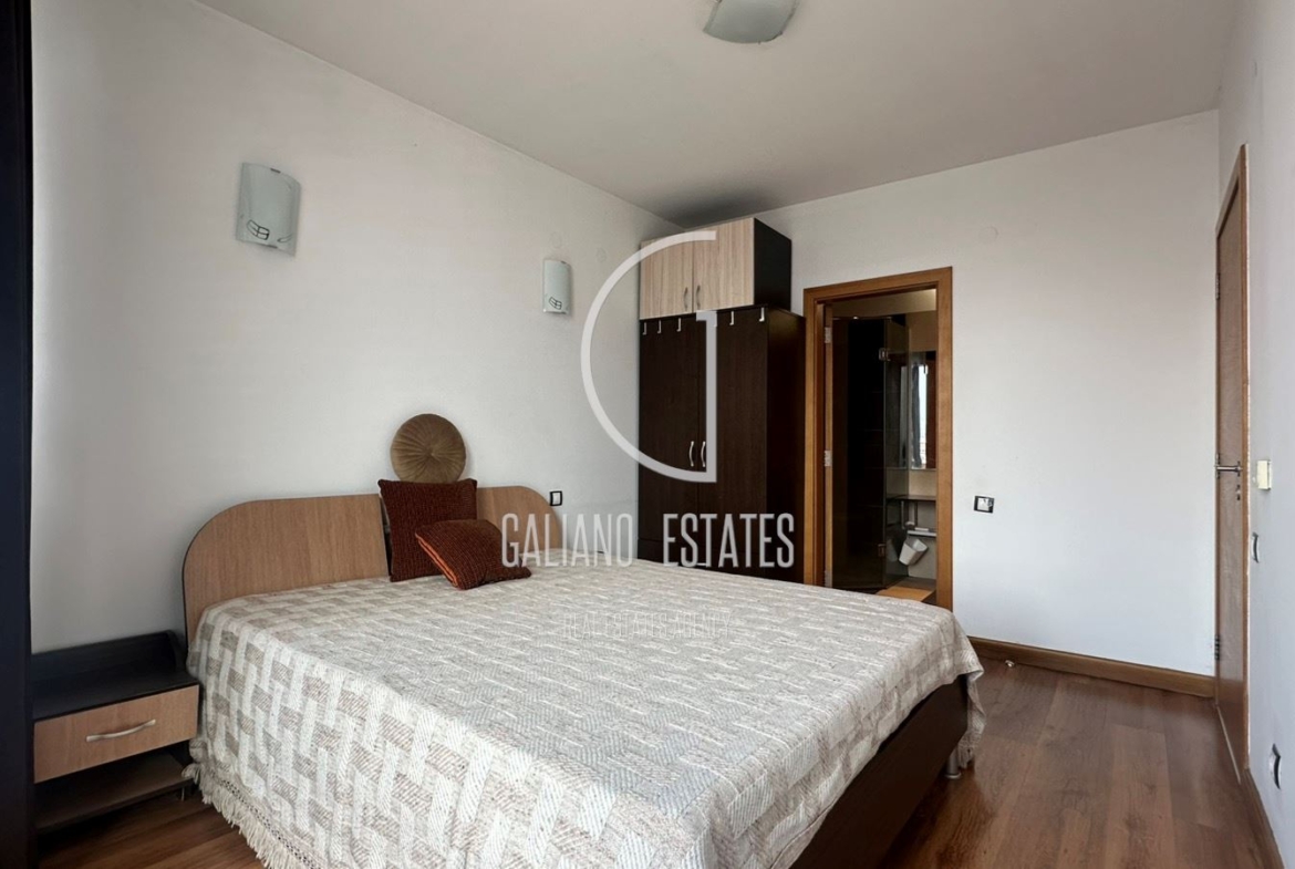 Двустаен апартамент в комплекс" Силвър Сити" - 0