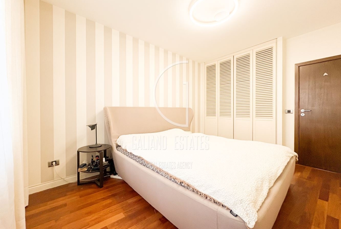 Прекрасен апартамент до Софийски университет - 0