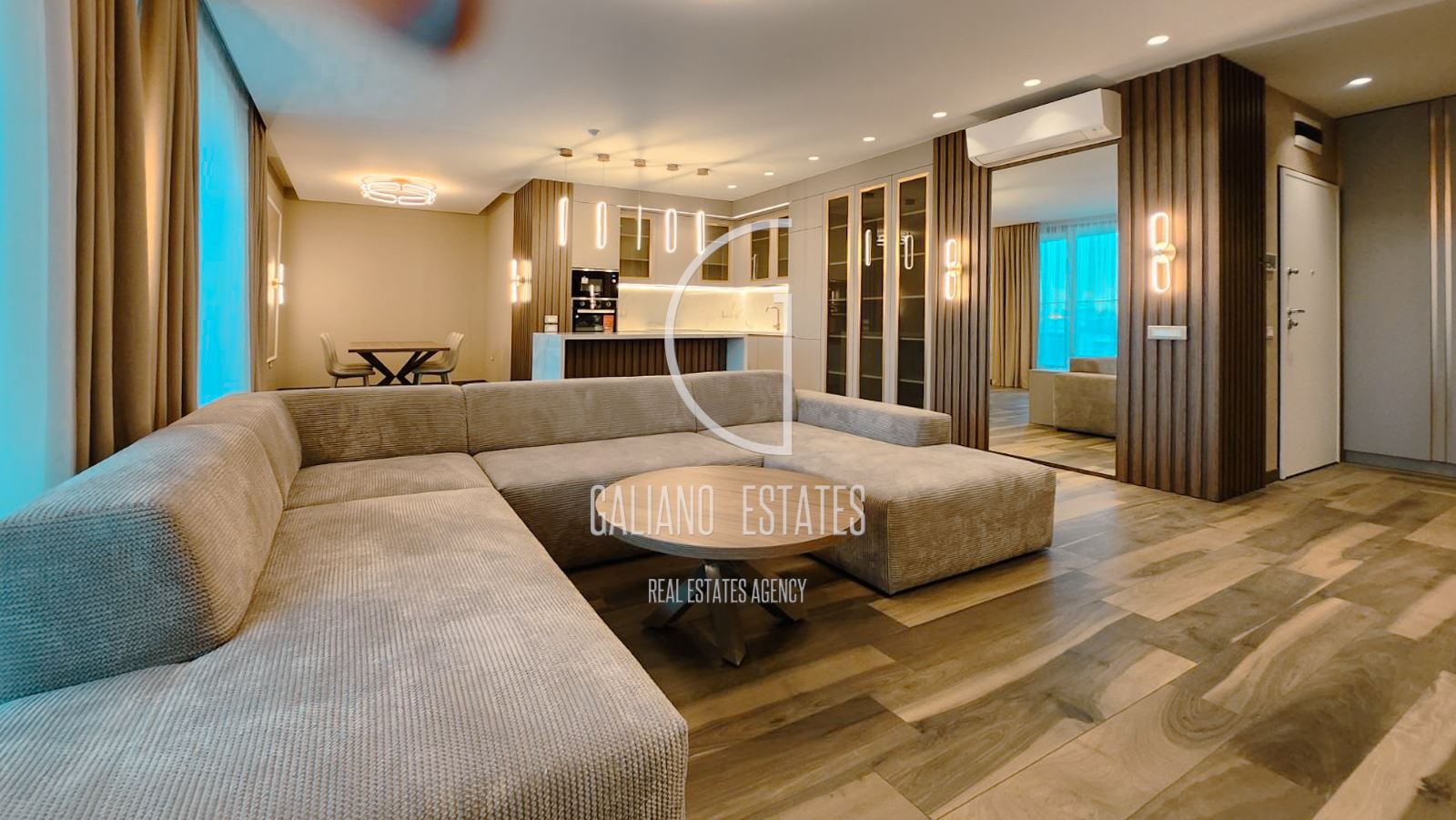 Ексклузивен дизайнерски пентхаус с панорамна тераса в кв. Изток - 0