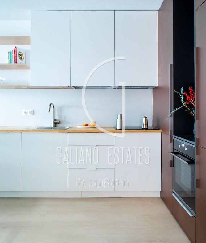 Луксозен двустаен апартамент в кв. Кръстова вада - 0