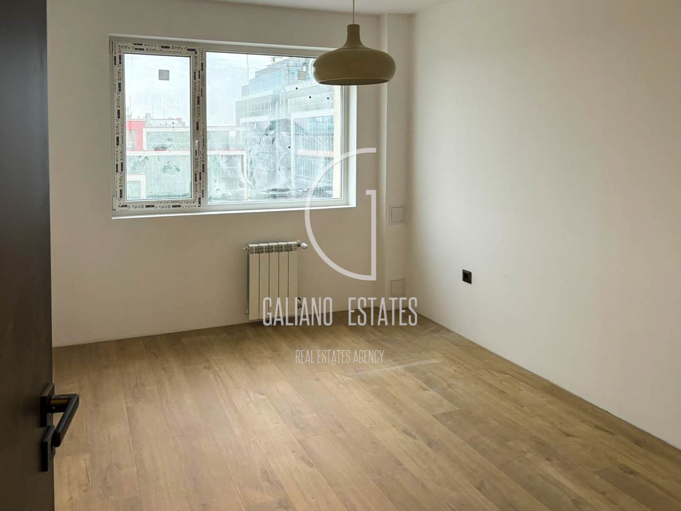 Просторен четиристаен апартамент в кв. Мусагеница - 0