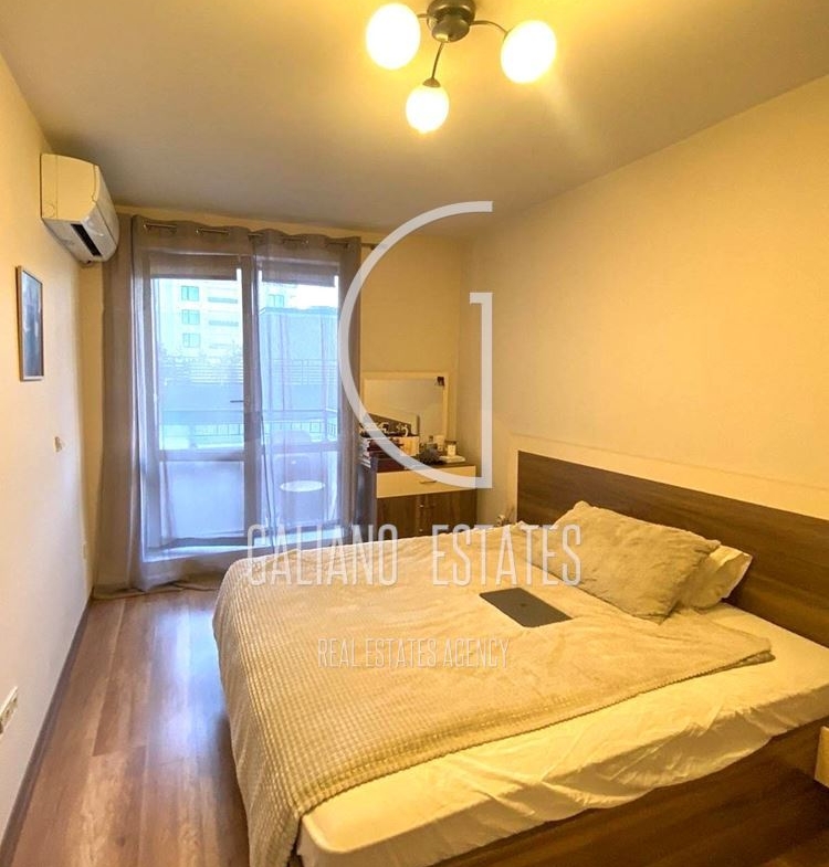 Компактен тристаен апартамент в кв. Кръстова вада - 0