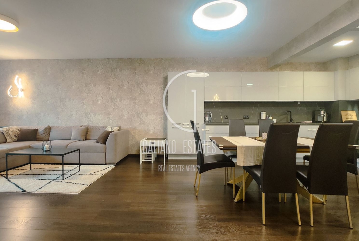 Четиристаен апартамент в затворен комплекс в местност Камбаните - 0