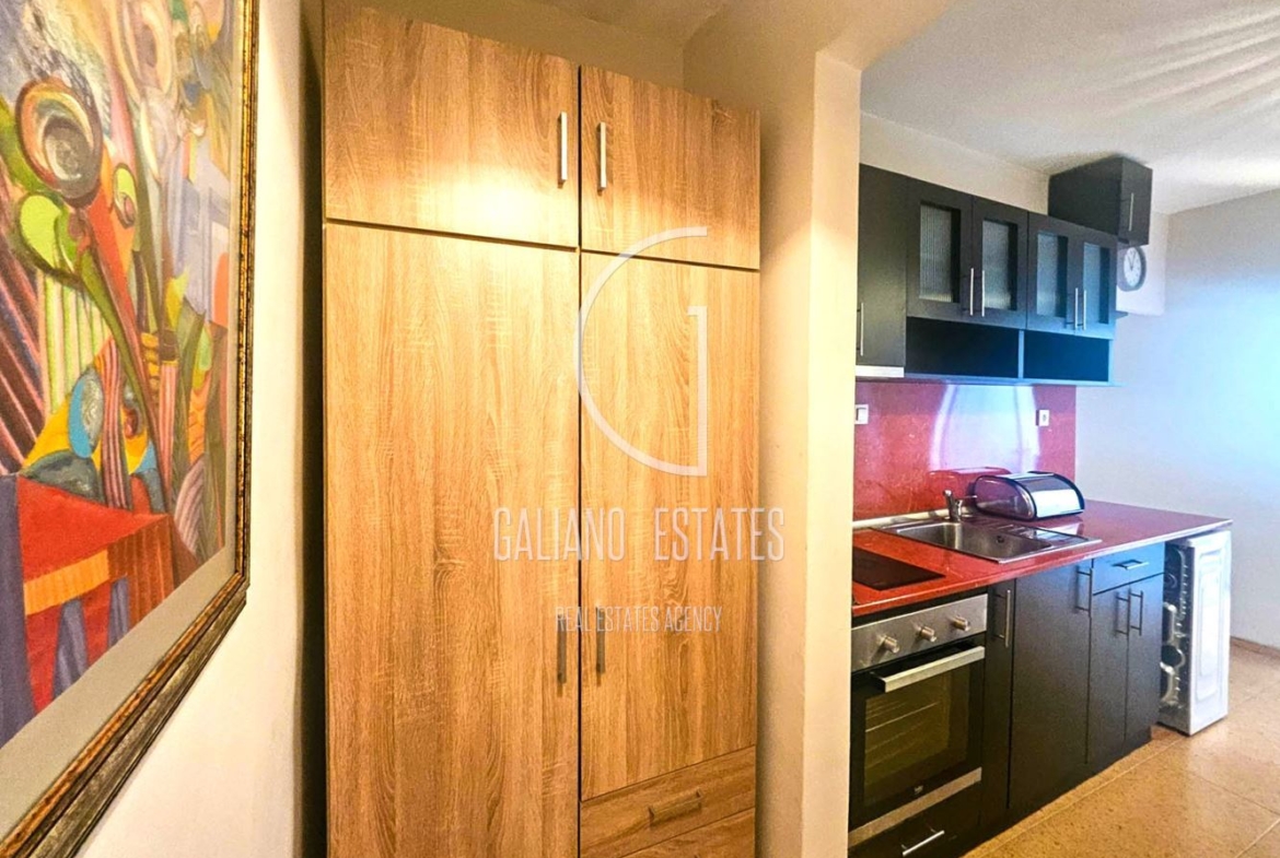 Южен двустаен апартамент в ж.к. Хаджи Димитър - 0