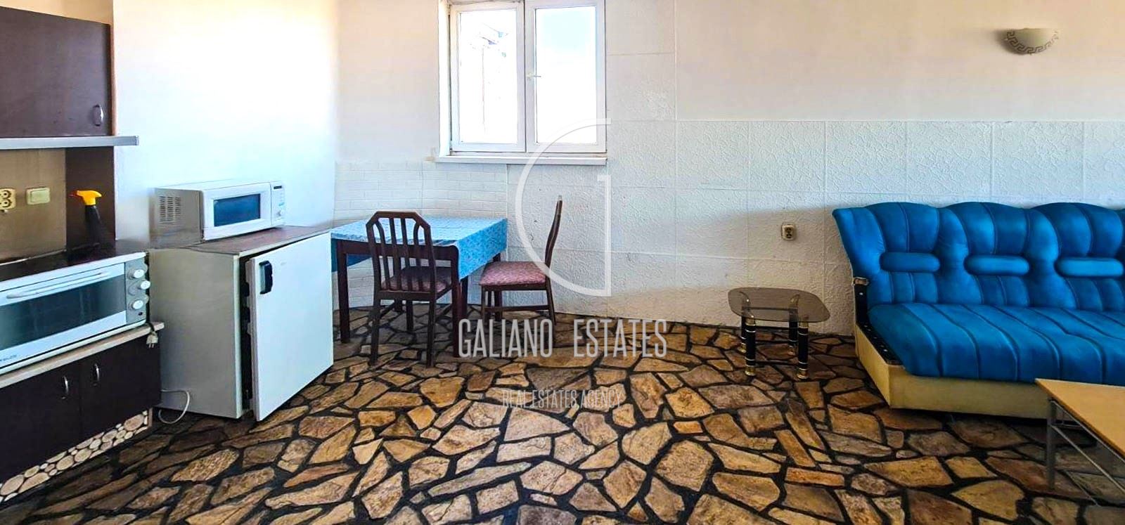 Просторен двустаен апартамент в ж.к. Младост 1 - 0