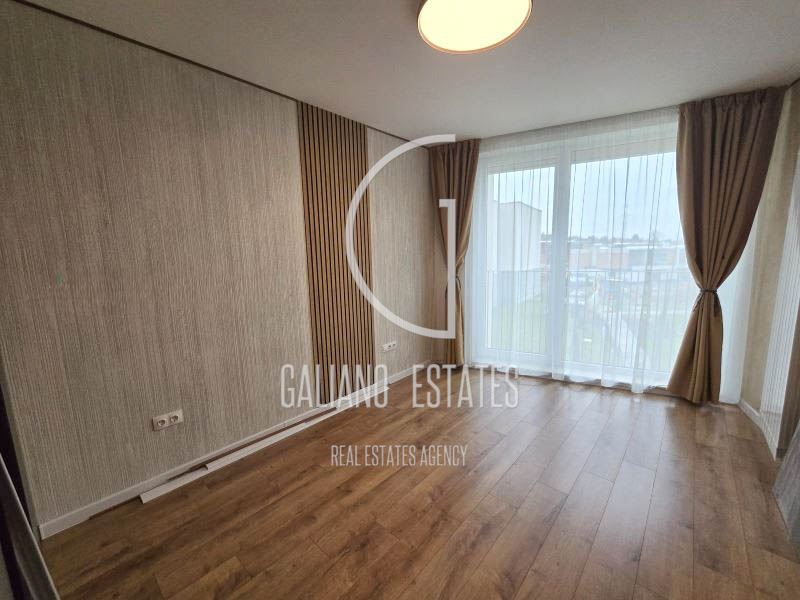 Изискан двустаен апартамент в затворен комплекс Moreni Club Residence, София - 0